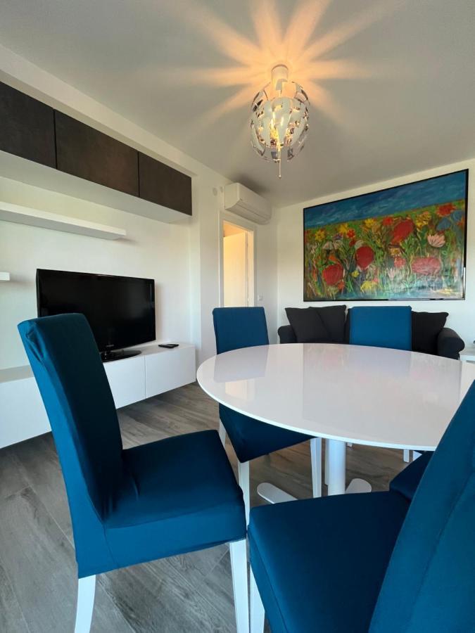 Scaramuzza 7 Apartamento Grado Exterior foto